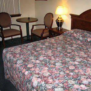 Delta Motel Bay City Kültér fotó