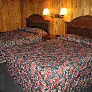 Delta Motel Bay City Kültér fotó